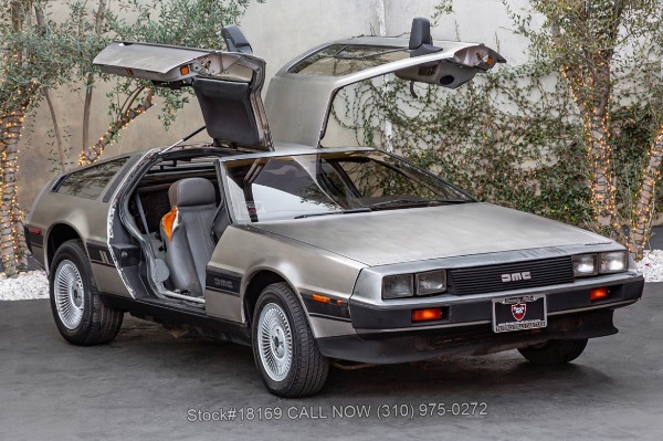 1982 DeLorean DMC-12