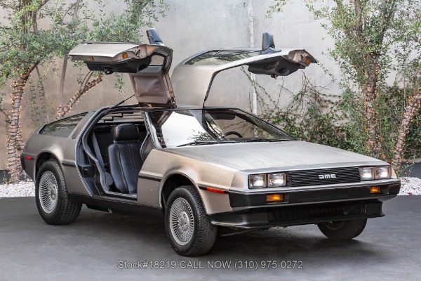 1981 DeLorean DMC-12