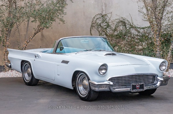 1957 Ford Thunderbird