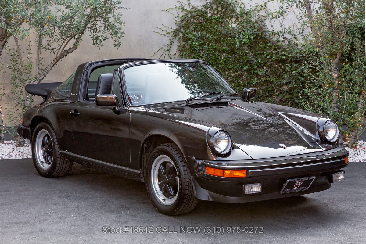 ブラックシルバー8 1981 Porsche 911SC Targa | Beverly Hills Car Club