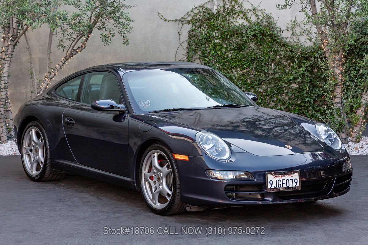 2006 Porsche 997 Carrera S Coupe 6-speed
