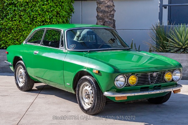 1974 Alfa Romeo GTV 2000