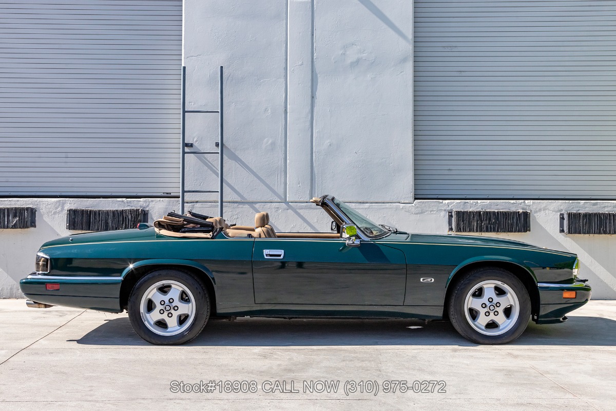 ボーダーJSK 1994 Jaguar XJS 2+2 Convertible 5-Speed | Beverly Hills Car Club