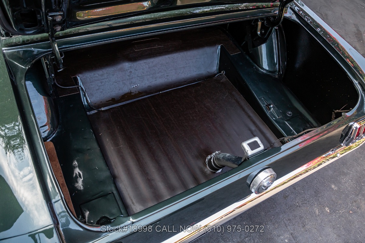 potoページ 1966 Ford Mustang | Auto Barn Classic Cars