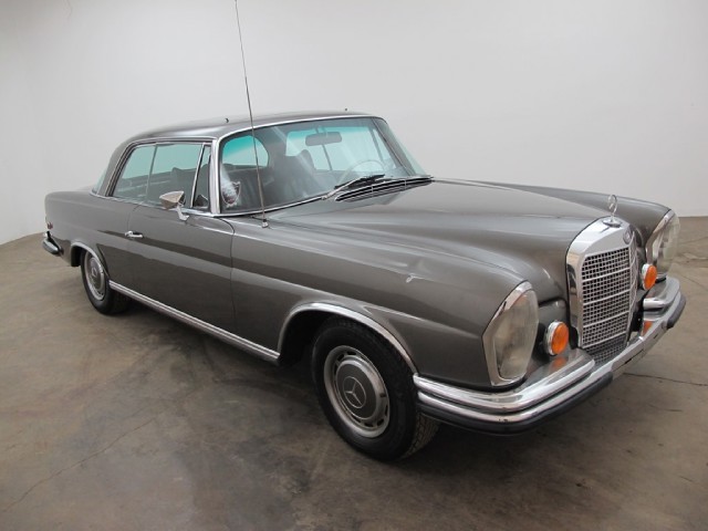 1968 Mercedes-Benz 280SE Coupe