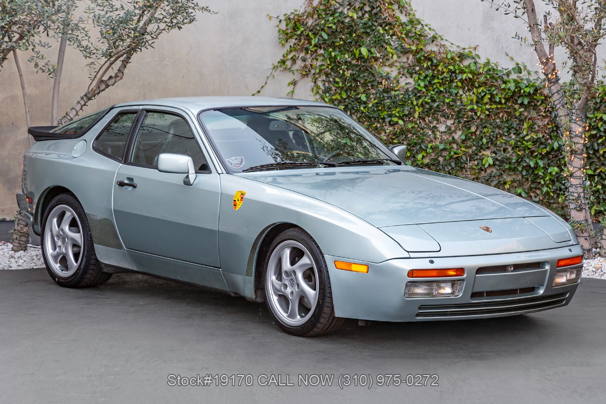 1986 Porsche 944 Turbo | Beverly Hills Car Club