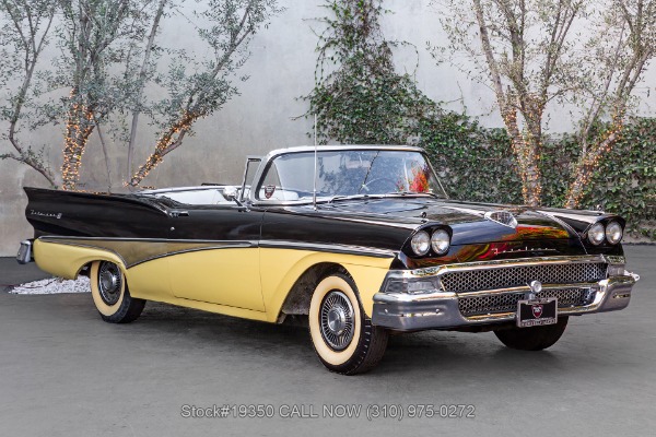 1958 Ford Fairlane 500 Skyliner