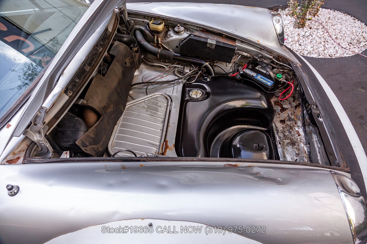 1975 911S Sunroof Delete Coupe Silver Anniversary Edition picture #28