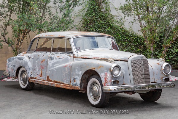 1960 Mercedes-Benz 300D Adenauer