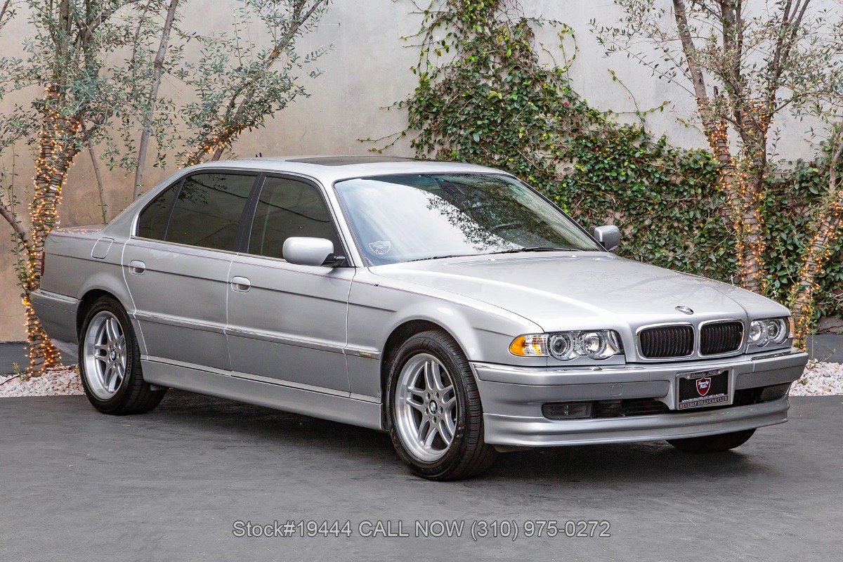 2001 BMW 7 Series 740iL's photo