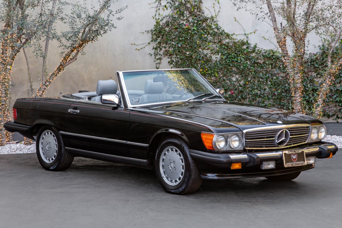 1987 Mercedes-Benz 560SL 