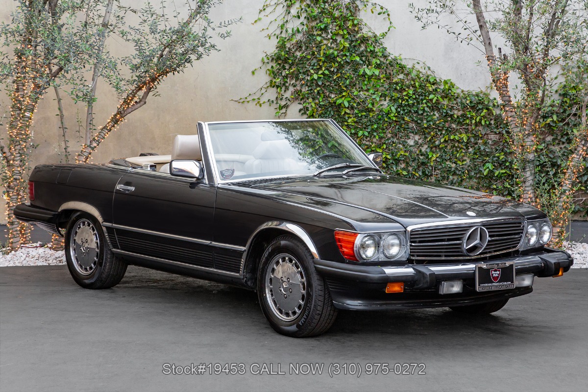 1987 Mercedes-Benz 560SL 