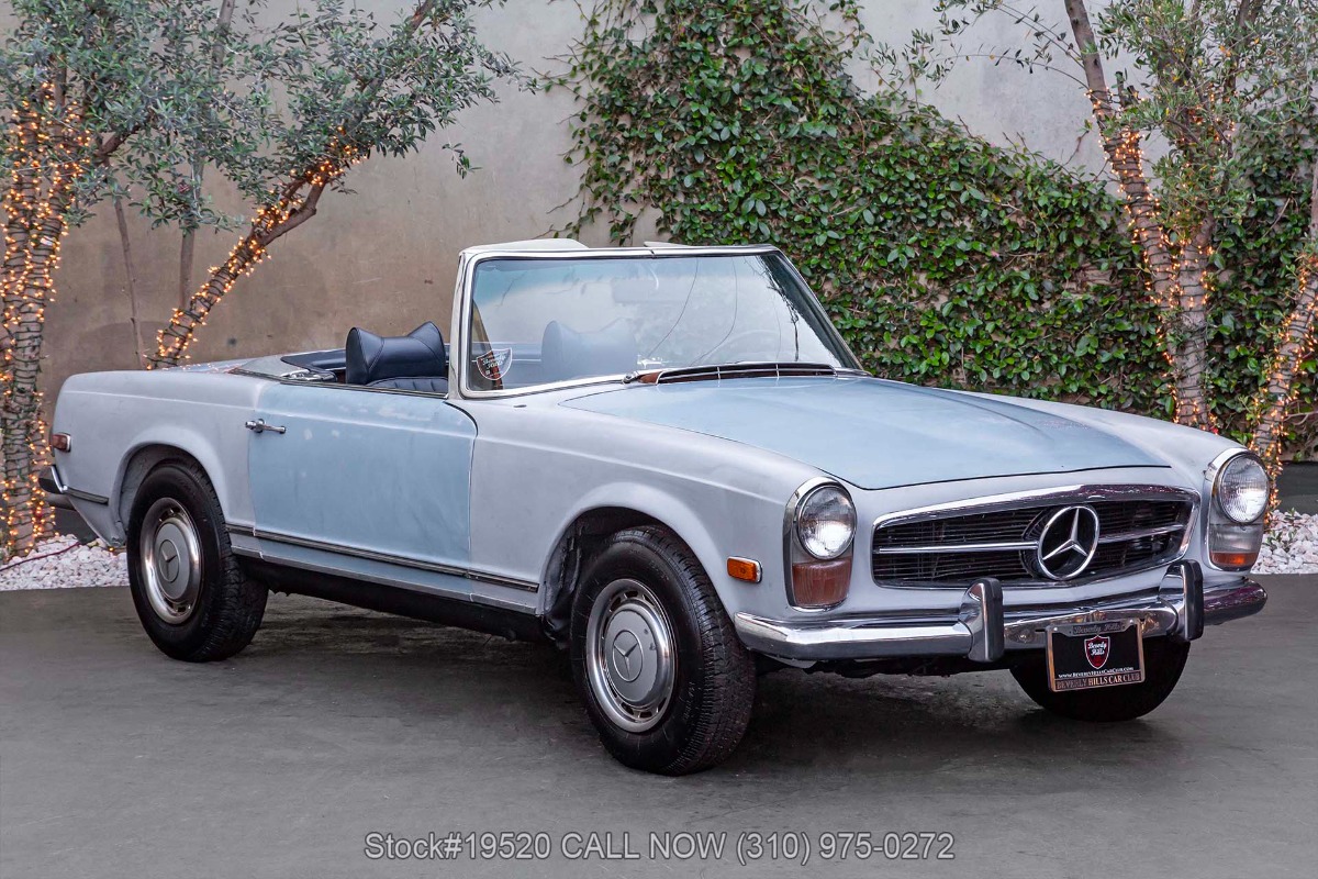 1971 Mercedes-Benz 280SL With 2 Tops