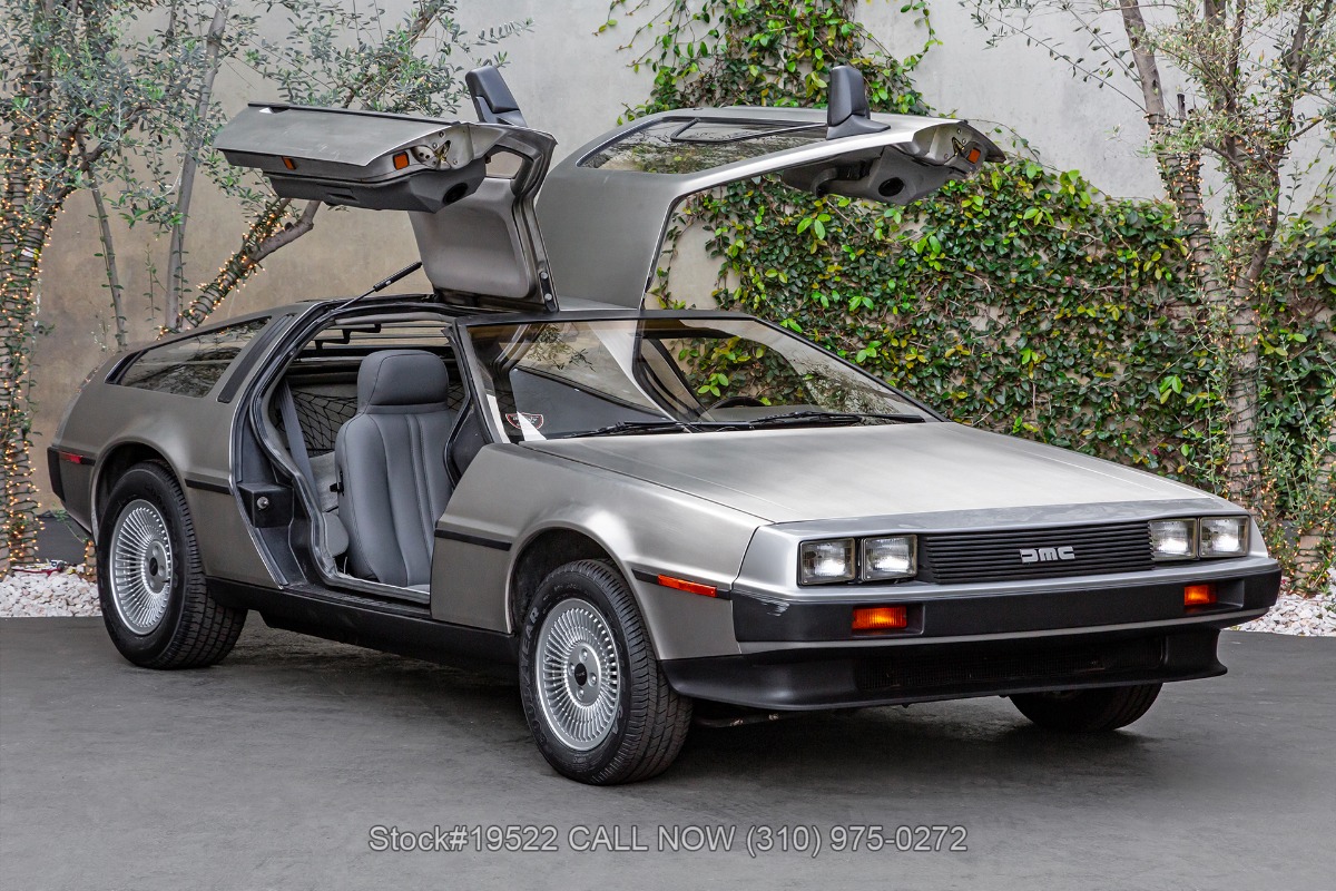 1981 DeLorean DMC-12 5-Speed