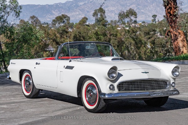 1956 Ford Thunderbird