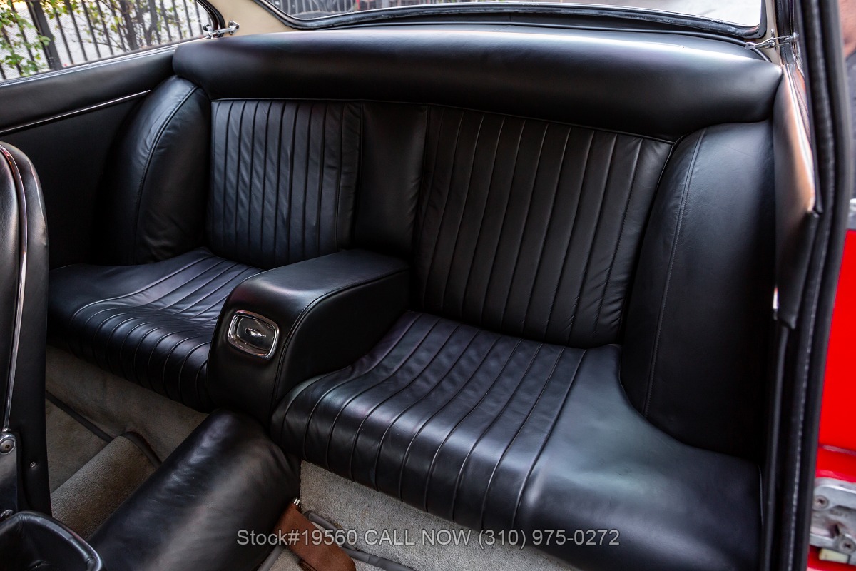 1966 330GT 2+2 Series II 5-Speed picture #16