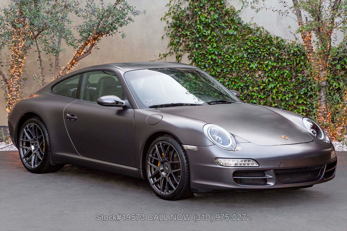 2005 Porsche 911 Carrera Coupe's photo