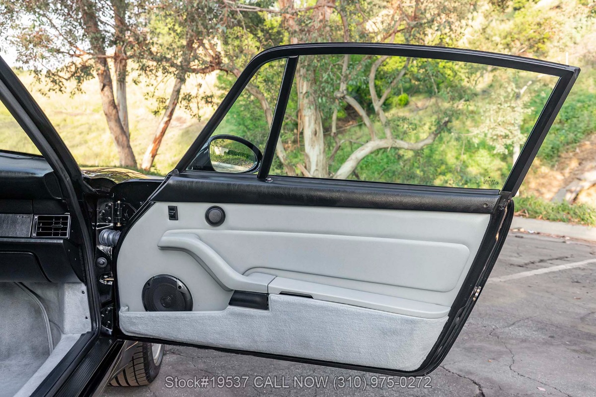 1996 993 Carrera Coupe picture #29