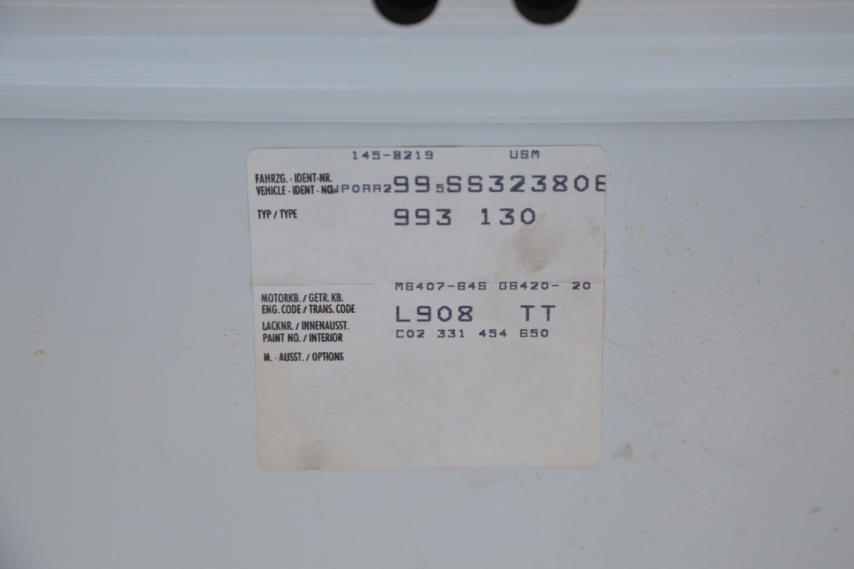 1995 993 Carrera 4 Coupe 6-Speed picture #26