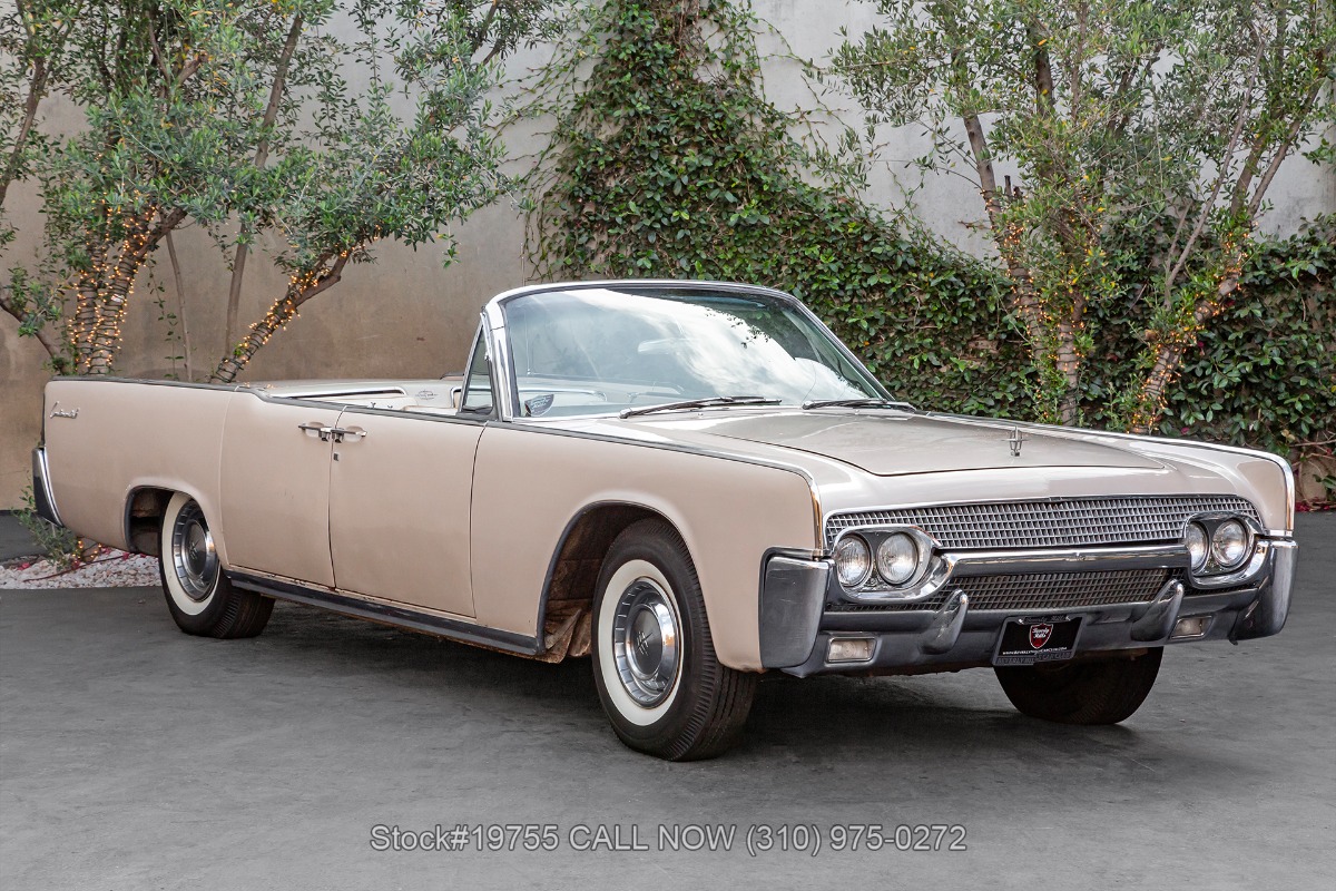 1961 Lincoln Continental Convertible