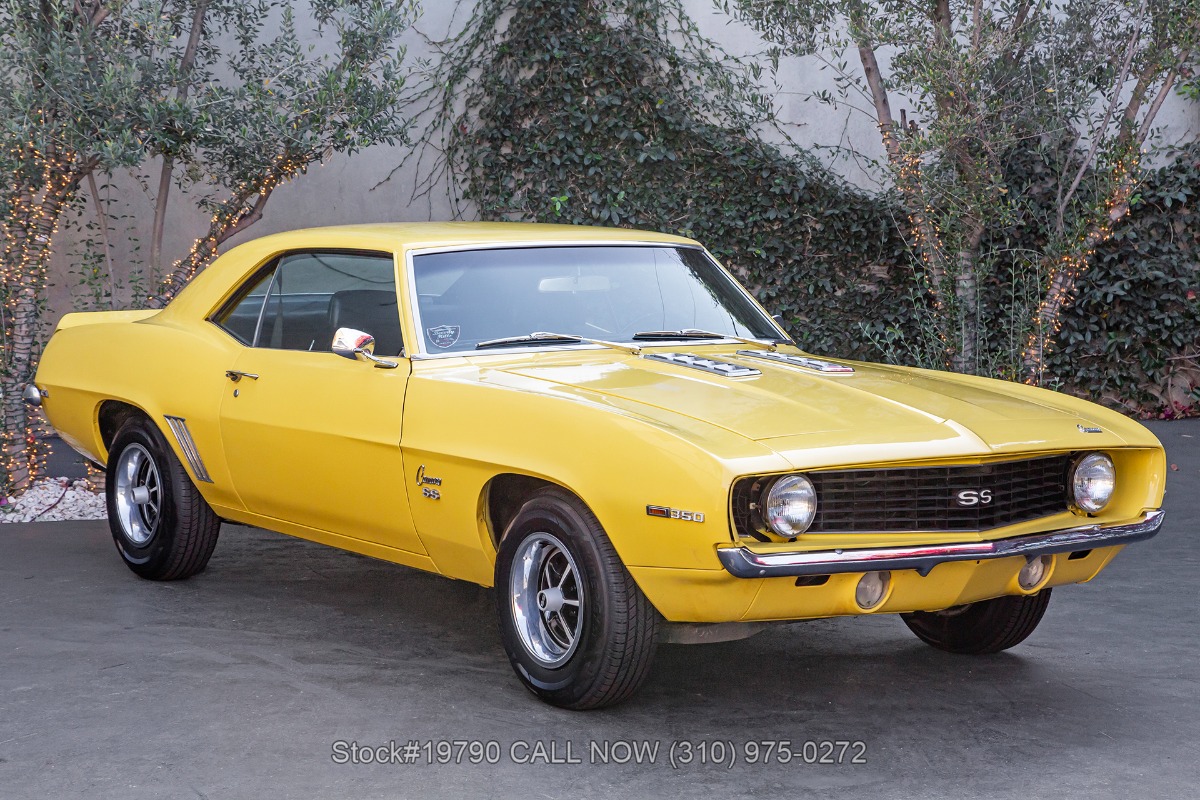 1969 Chevrolet Camaro Coupe Super Sport (SS) Tribute 4-Speed