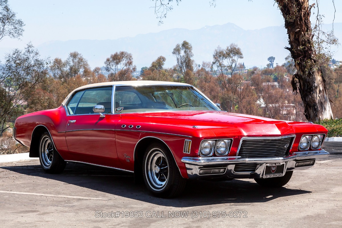 1971 Buick Riviera Boat-Tail Coupe