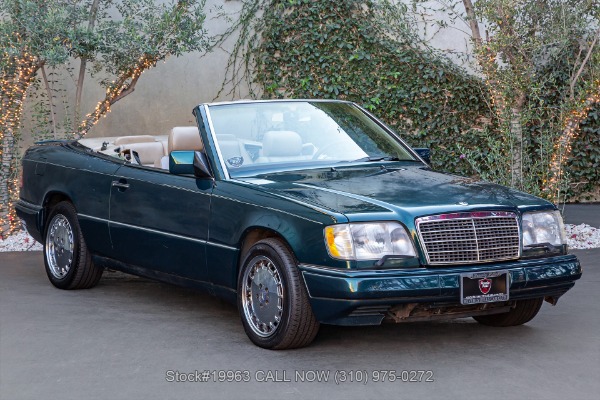 1995 Mercedes-Benz E320