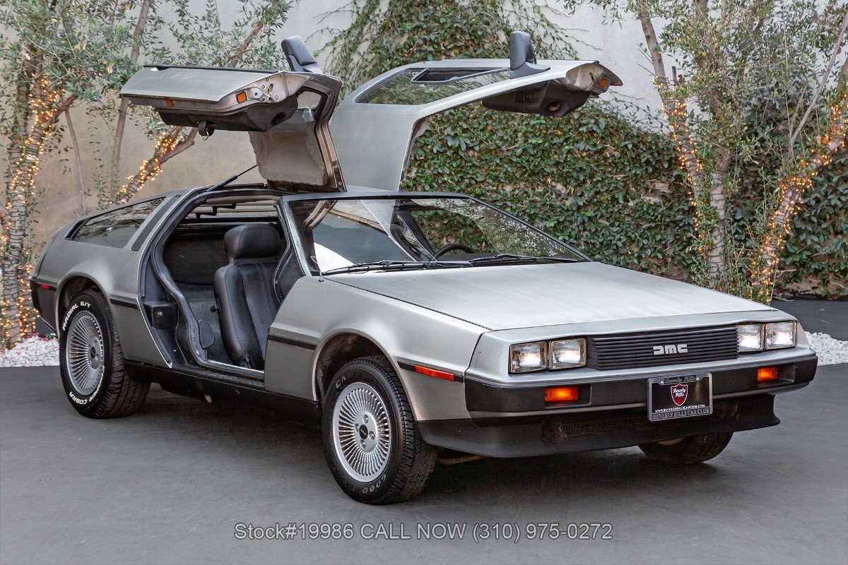 1981 DeLorean DMC-12 5-Speed