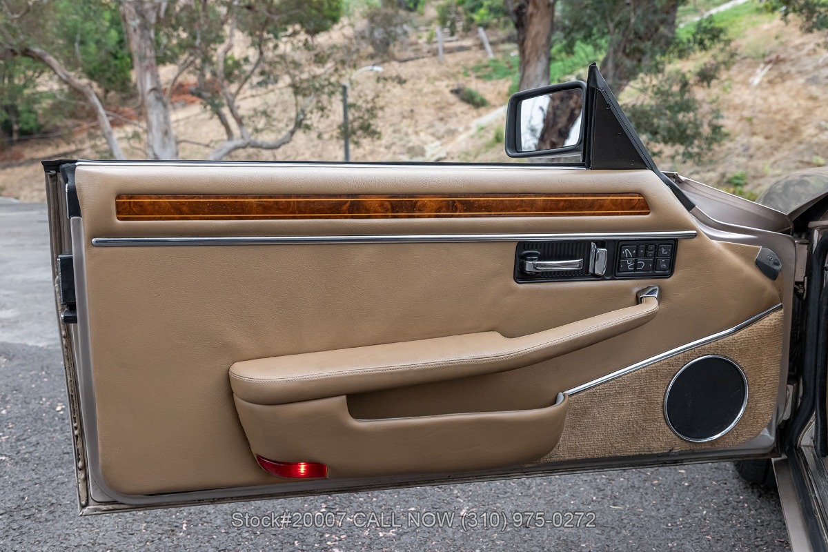 古器　南イタリア 1992 Jaguar XJS V12 Convertible | Beverly Hills Car Club