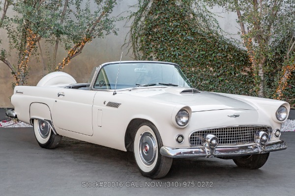 1956 Ford Thunderbird