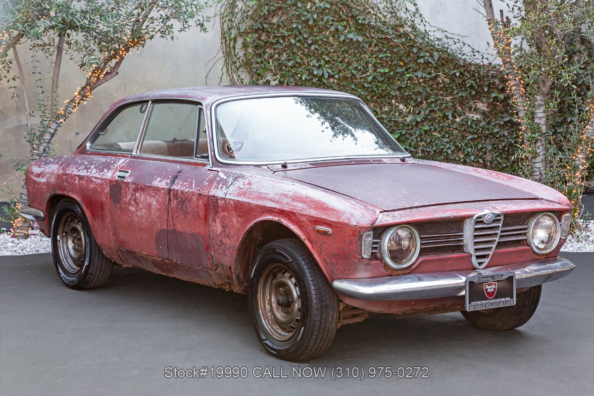 1966 Alfa Romeo Giulia Sprint GT Veloce Stepnose