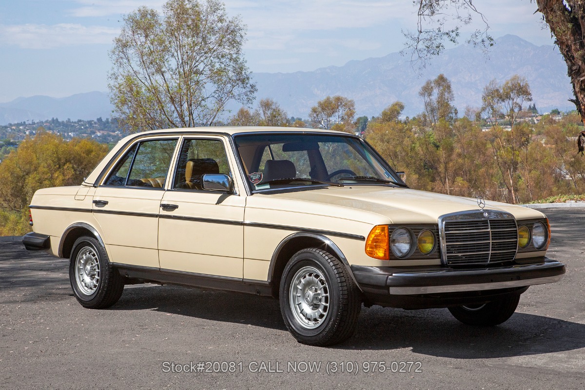 1983 Mercedes-Benz 300D Turbodiesel Sedan