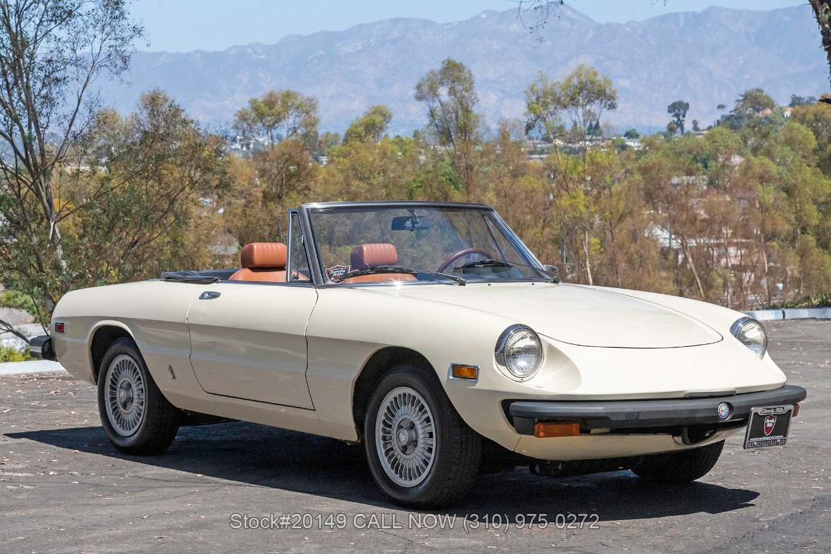 1977 Alfa Romeo Spider Veloce 2000