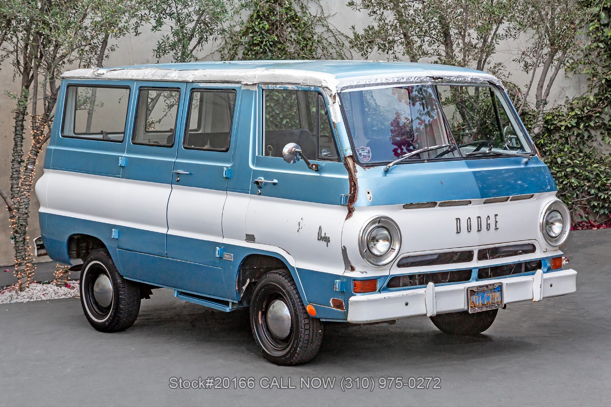 Dodge A100
