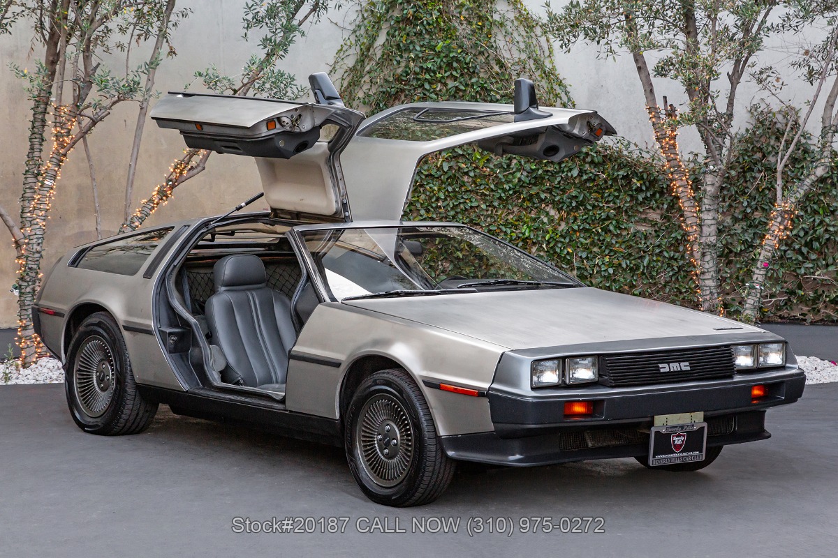 1982 DeLorean DMC-12 5-Speed