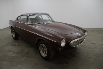 1968 Volvo P1800