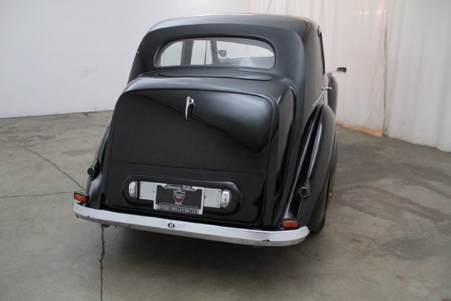 1947 Bentley MK VI | Beverly Hills Car Club