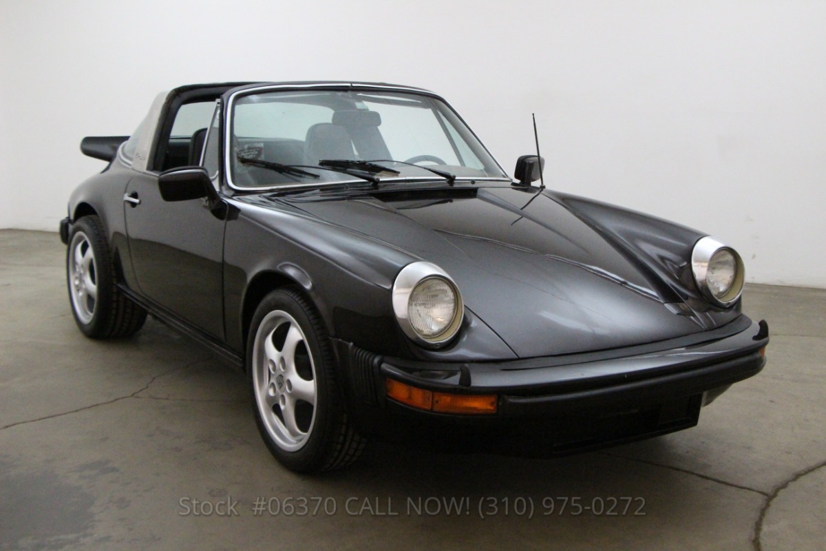 1976 Porsche 911S Targa