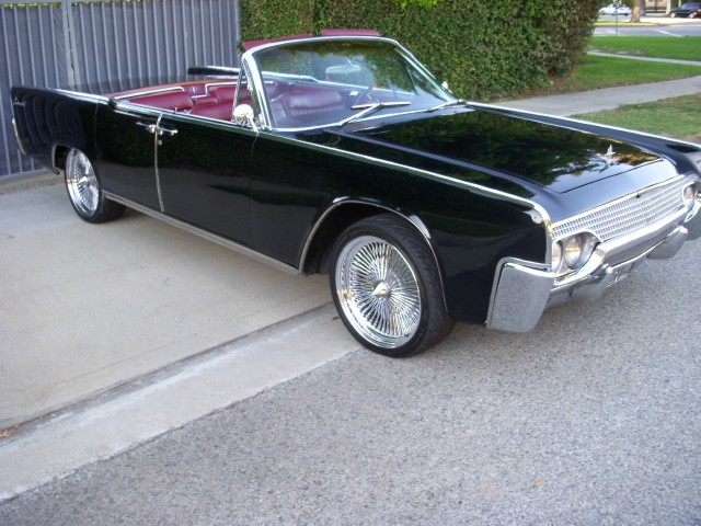1961 Lincoln Continental Convertible