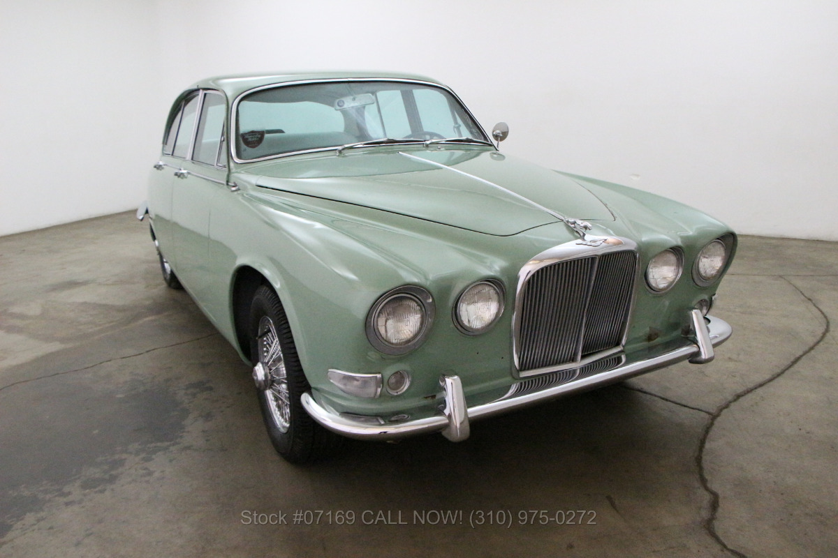 1967 Jaguar 420 