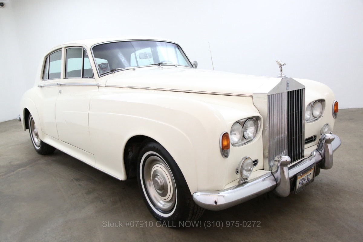 Lot 43  1965 RollsRoyce Silver Cloud III Drophead