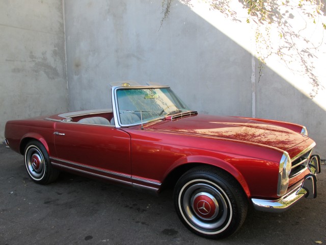 1967 Mercedes-Benz 250SL 