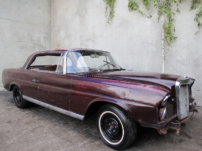 1961 Mercedes-Benz 220SE