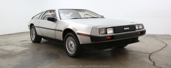 1982 DeLorean DMC-12