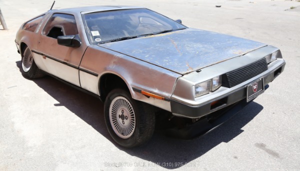 1982 DeLorean DMC-12