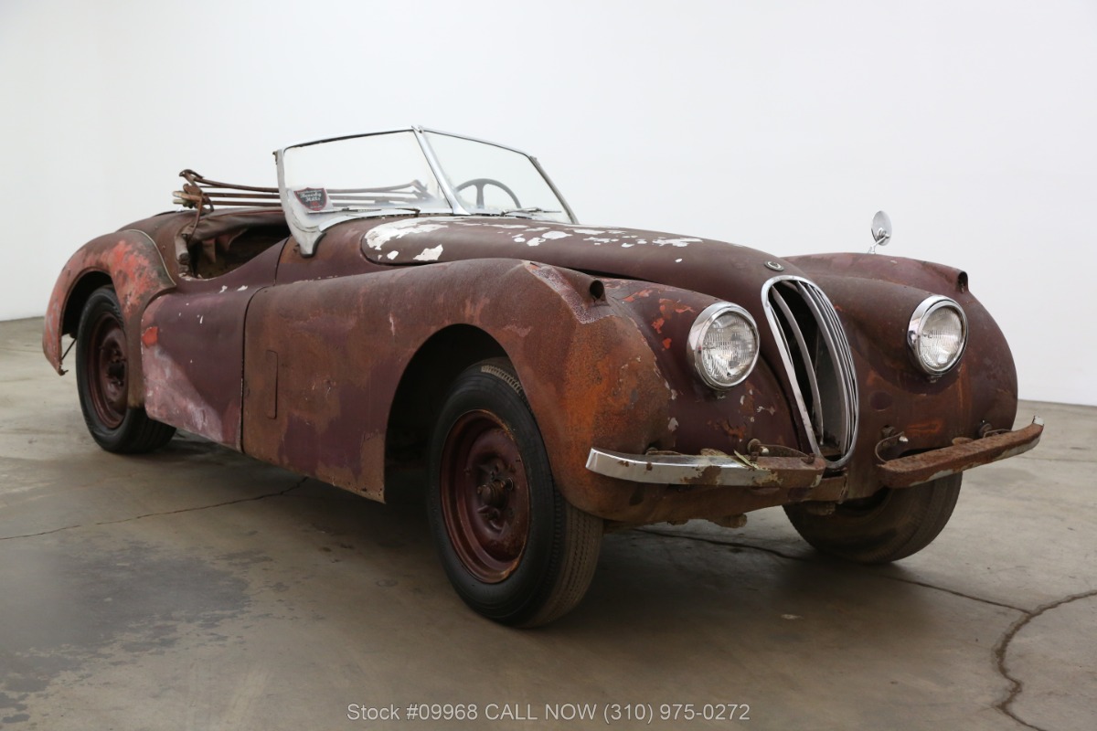 Ягуар xk120 Ржавый