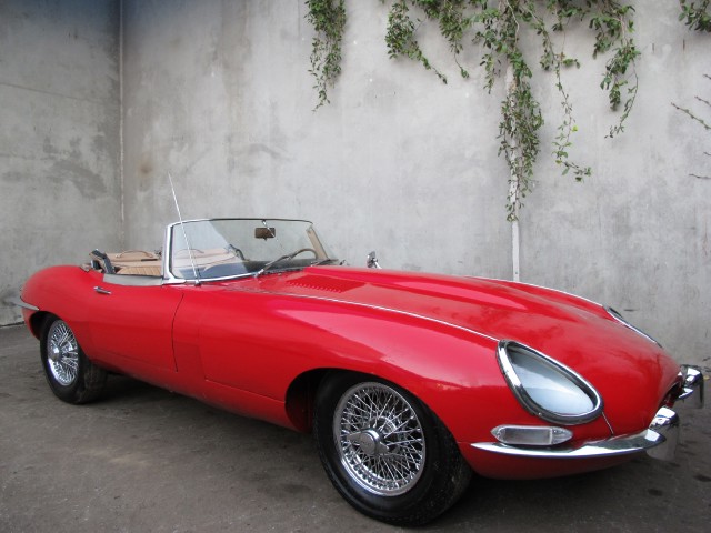 1966 Jaguar XKE Roadster