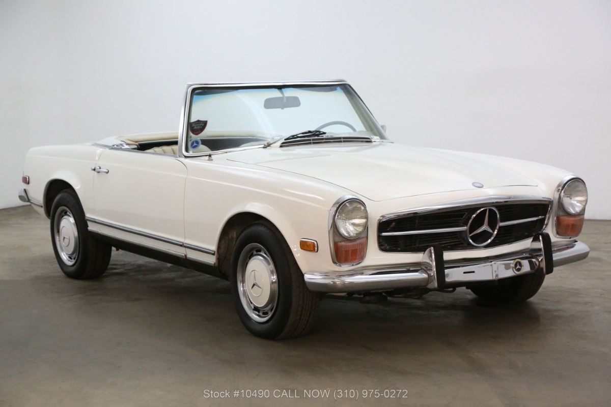 1/43 メルセデスベンツ 230SL - 280SL Pagode ホワイト 1/43 メルセデスベンツ 230SL - 280SL Pagode ホワイト