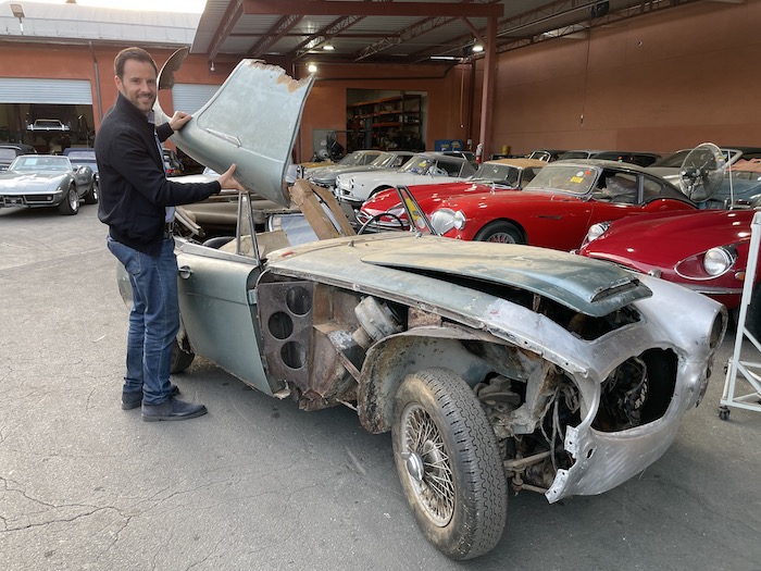 1966 Austin Healey BJ8 3000