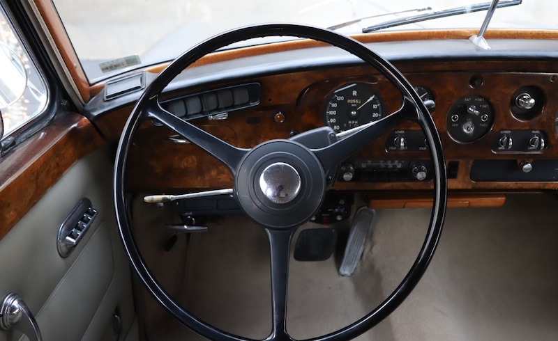 1965 rolls-royce silver cloud iii stearing wheel